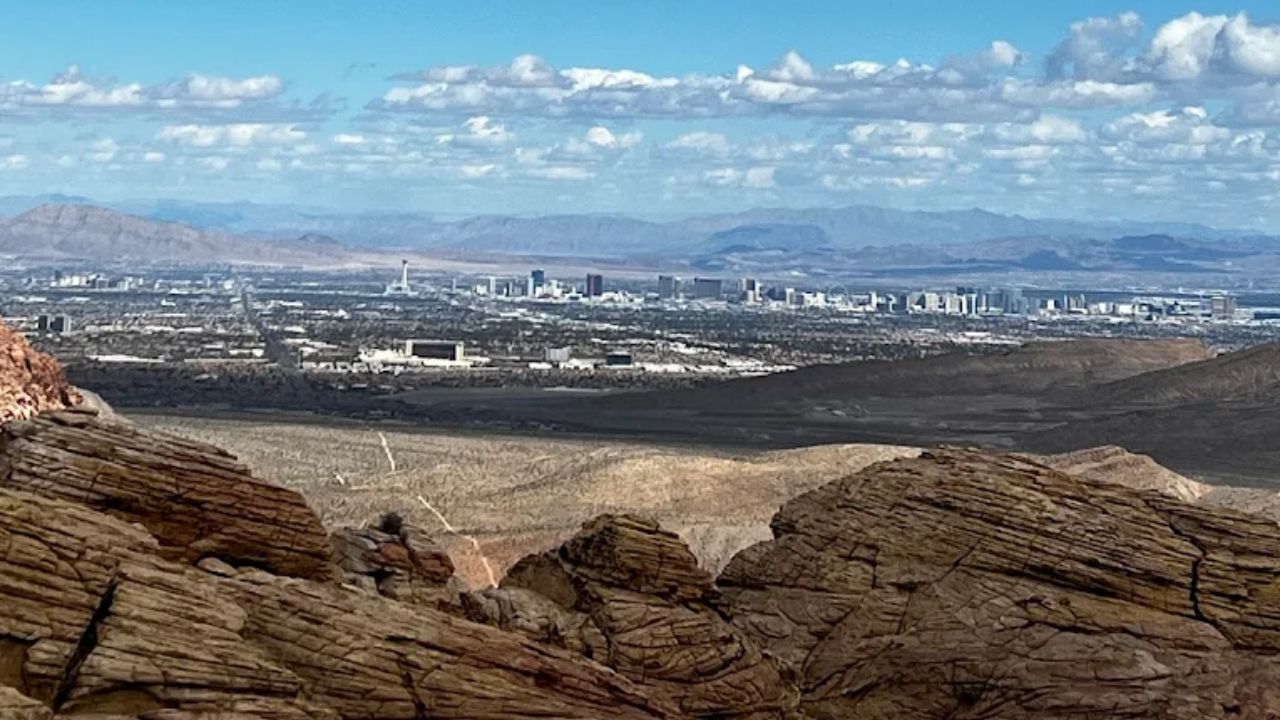 10 Best Hiking Trails Near Las Vegas