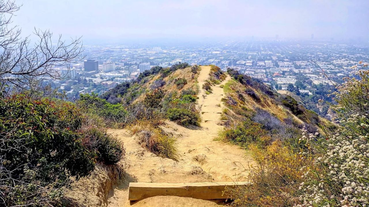 Top 10 Best Hikes Near Los Angeles 