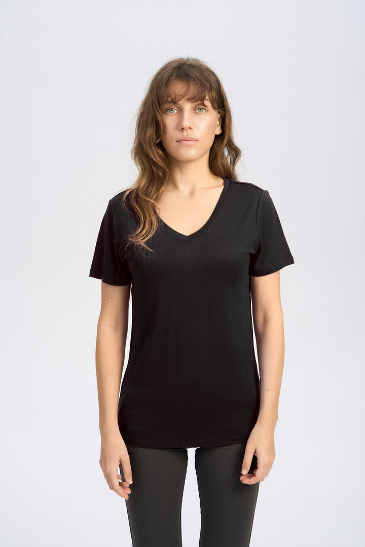 Women’s Merino 170g V-Neck T-Shirt