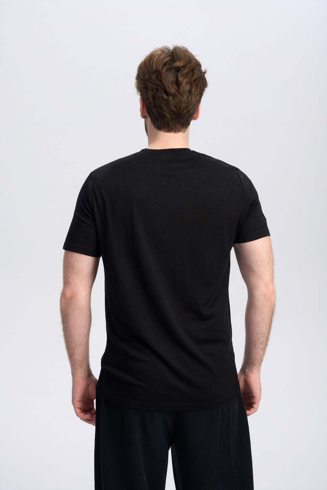 Camiseta de Lana Merino 150g con Cuello Redondo para Hombre