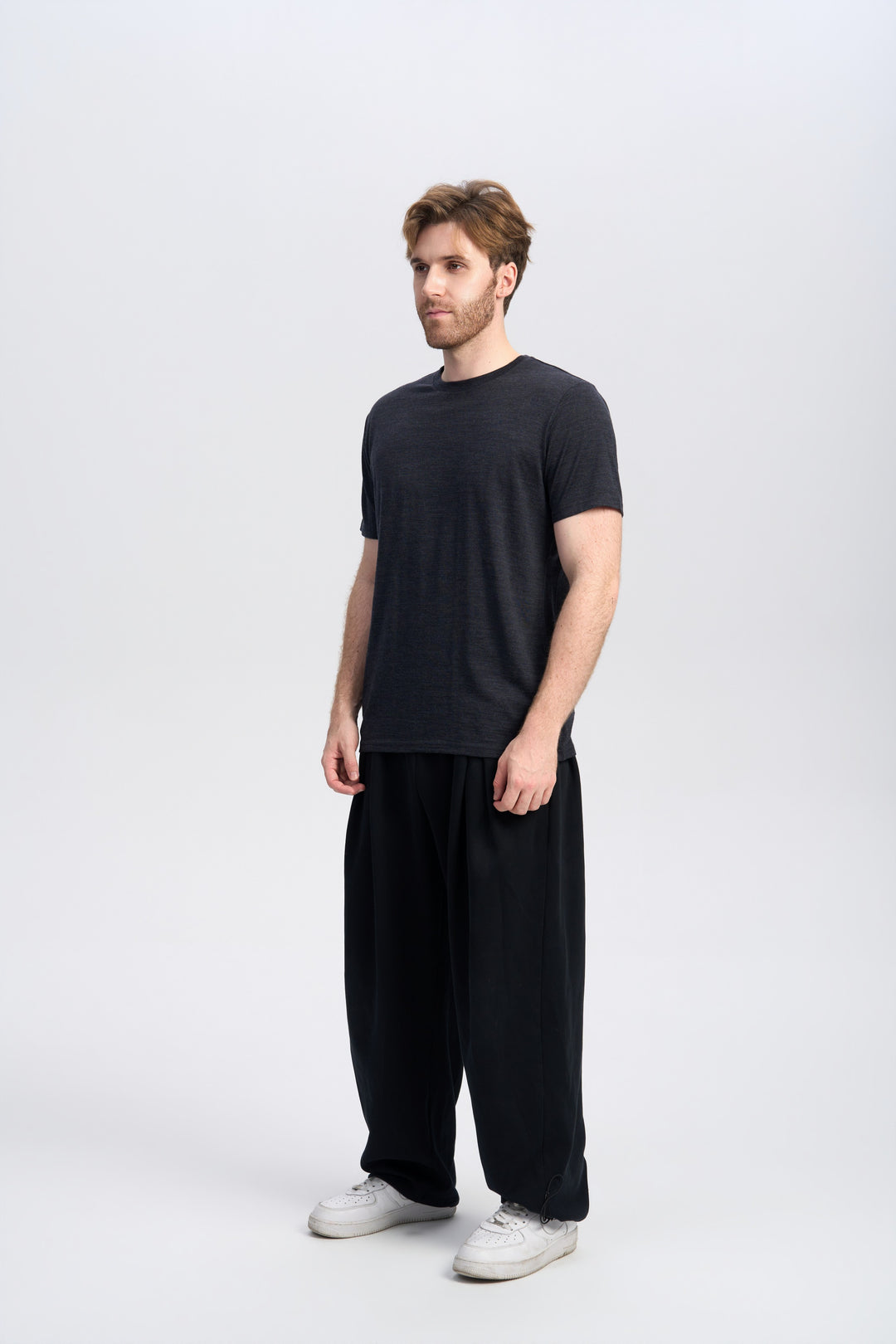 Camiseta Hombre 100% Lana Merino Negra - MT01 