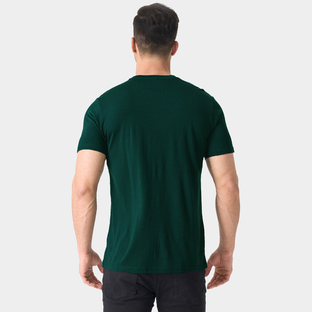 Midweight 100% Merino wool tee designed for year-round outdoor adventures, offering natural moisture-wicking, odor resistance, and breathable comfort.