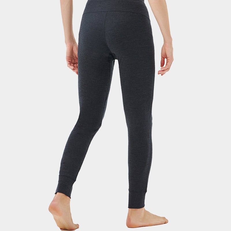 Midweight merino wool Bottom that wick moisture, keep you dry, and maintain comfort during long outdoor adventures
